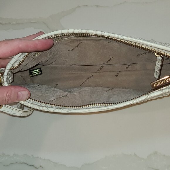 Brahmin Kayla Coconut Melbourne Clutch Wristlet EUC - Picture 8 of 15